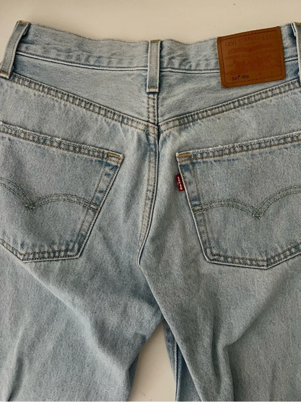Levi's Pale Blue Straight-Leg Jeans - Picture 3 of 4